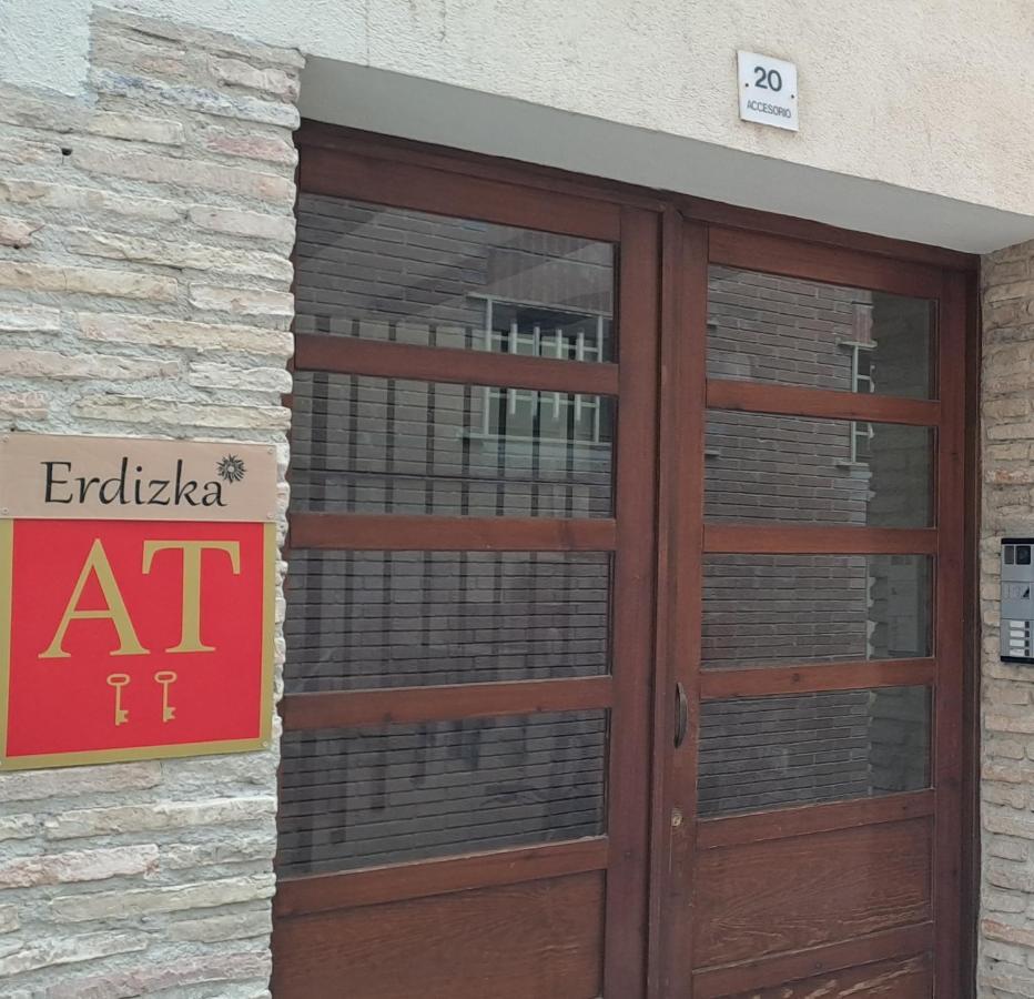 Erdizka, Centrico Turistico Con La Mejor Vista Plaza De Fueros * Estella
